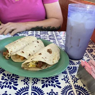 Bacon &amp; egg, potato &amp; egg breakfast burritos