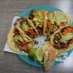 6x Tacos ($2.65 US)