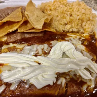 Mole chicken enchiladas