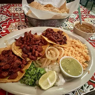 Tacos Al pastor