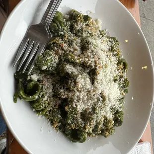 Radiatore w/ Tuscan Kale pesto
