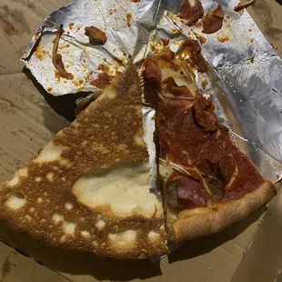 5 topping deep dish pizza.