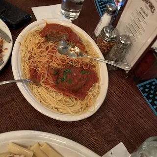Chicken Scaloppine w/ Lemon & Butter