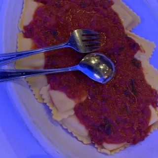 Ravioli w/ Cheese