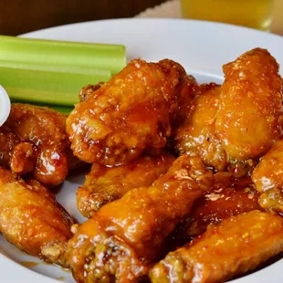 chicken wings, fried chicken wings, poultry, bbq chicken, chicken, chicken wings and fried chicken, food, bbq wings, fried chicken