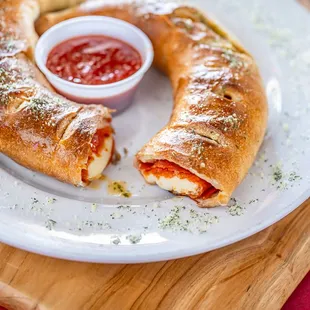 Add toppings inside to you favorite stromboli or calzone
