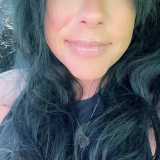 Leslie T.