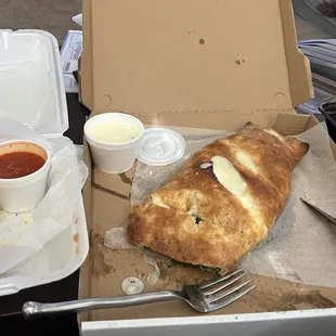 BYO Stromboli Fried Ravioli(5) Meatball Dish