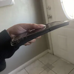 The result when a drunk white girl randomly attacks you by snatching your phone and smashes it with the security just standing there.