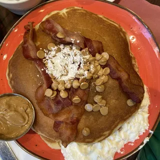DLPeanut Butter & Bacon Pancakes