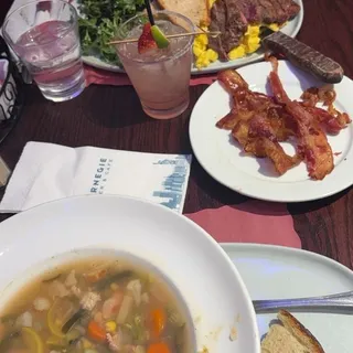 DLCHICKEN SOUP Bowl