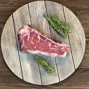 Dry-Aged Bone-in NY (Kansas Steak).