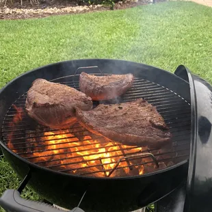 Picanha on fire.