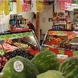 produce in a grocery store