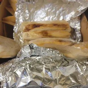 The smell of burnt tamales is awful!