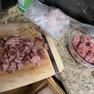 Compre nada mas 3lbs de arrachera, casi la mitad pura graza.  I ordered 3lbs of beef skirt and almost half  of it was fat