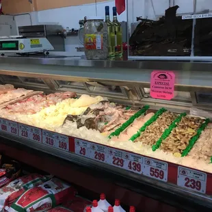 a display of seafood