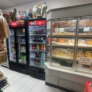 Bread and drinks area.