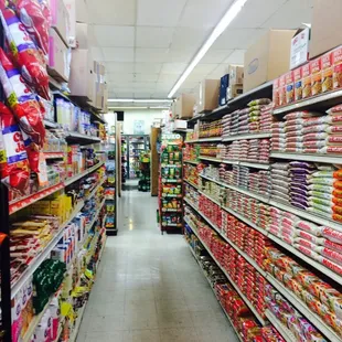 a grocery store aisle