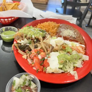 a plate of mexican food