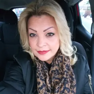 Cristina H.