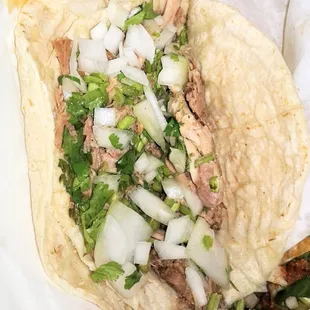 Carnitas taco, big but $2.50, tortilla fell apart, pork a touch dry but flavor was there, 3/5