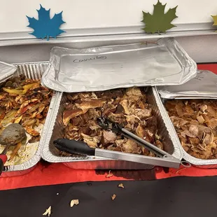 Chicken fajitas , carnitas  and cuero de buche.