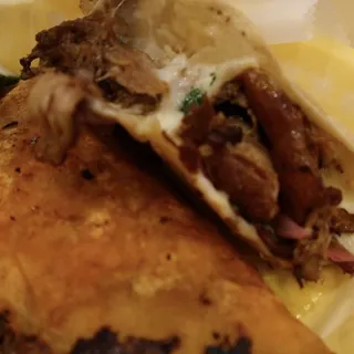 Queso carnitas