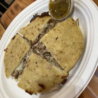 Mulita de Carnitas