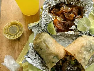 Seafood & Tacos Raul