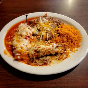 Chile Relleno and Chicken Enchilada Combo Platter