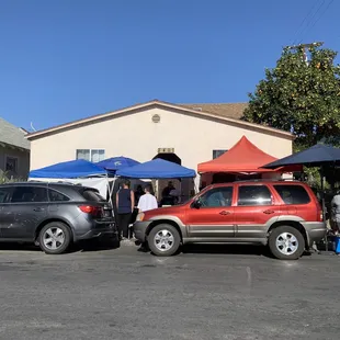 There is no where to park. Be cautious when walking the street and parking