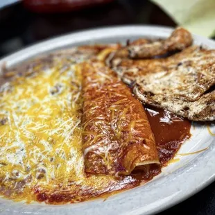 The #4 Maya-Cheese Enchilada and Grilled Chicken Breast
