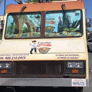 Más amplio nuestro menú a sus ordenes  Carnitas Huandacareo