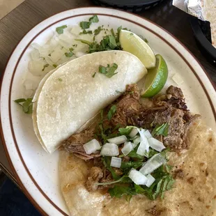 Carnitas tacos