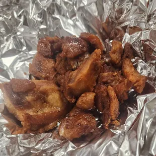 Chicharon con carne ---weekends EARLY AM til sell out