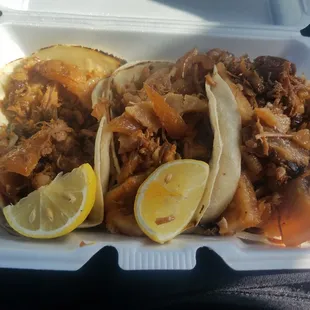 Tacos de carnitas