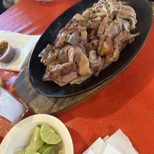 1 lb. Carnitas