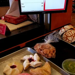 Sweet breads, salsa and chicharrones for me..