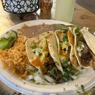 Tacos Lunch Carnitas Maciza