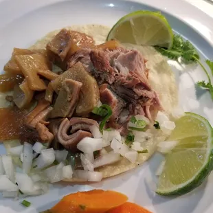 Tacos Mixtos