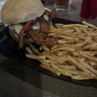 Conti burger and fries