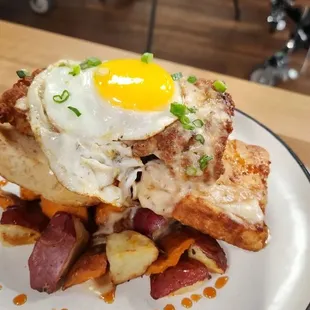 Smothered chicken biscuit