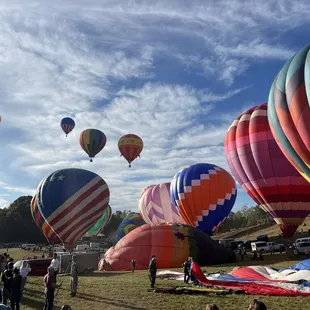 Afternoon balloon ascensions