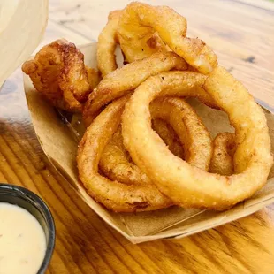 Onion Rings with dipping sauce