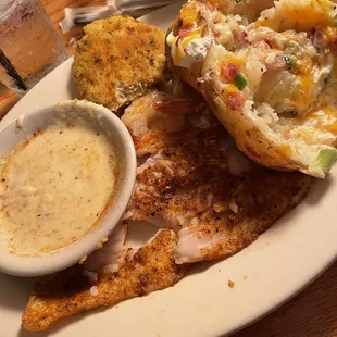 This was what was left on my plate, the Charleston Trio. Could not eat it.