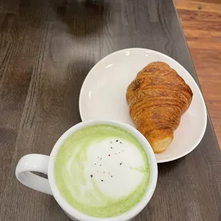 Matcha latte and croissant