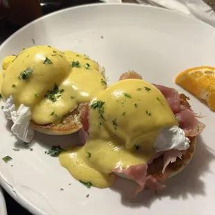 Eggs Benedict