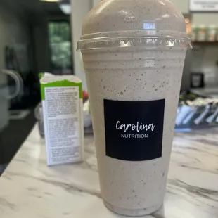 Oatmeal Raisin Cookie shake (tall)