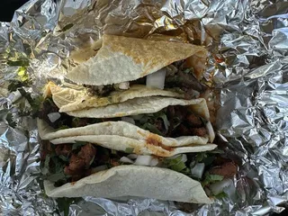 El Tapatio Restaurant & Grill